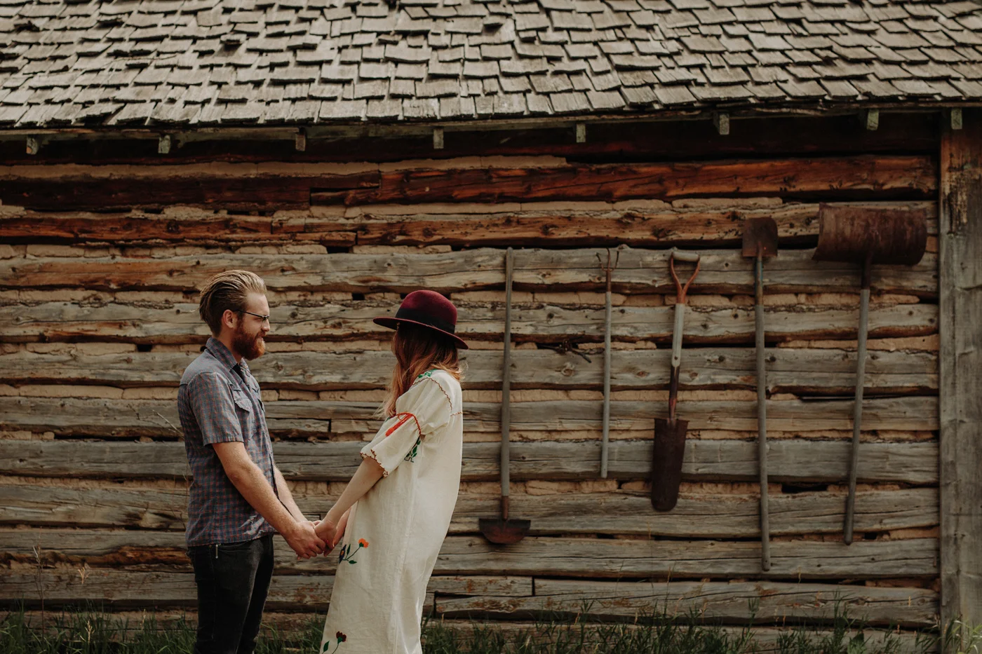 016-jones-max-colorado-ranch-engagement-photos.jpg