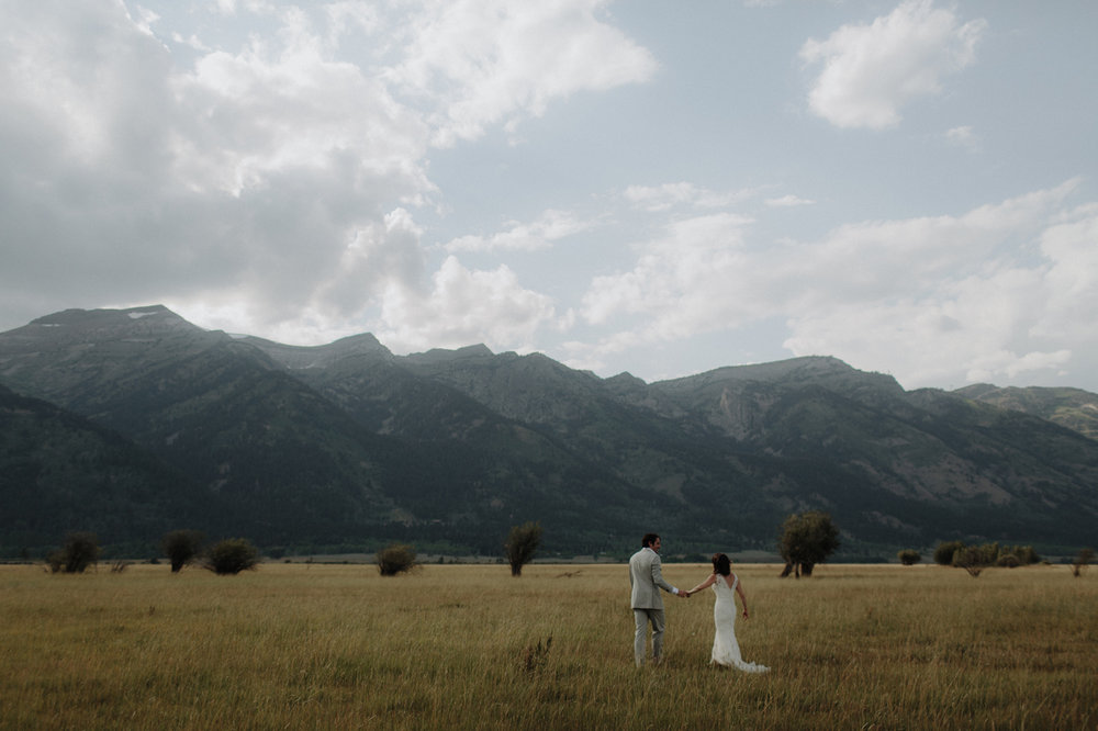 054-grand-teton-jackson-hole-wyoming-wedding.jpg