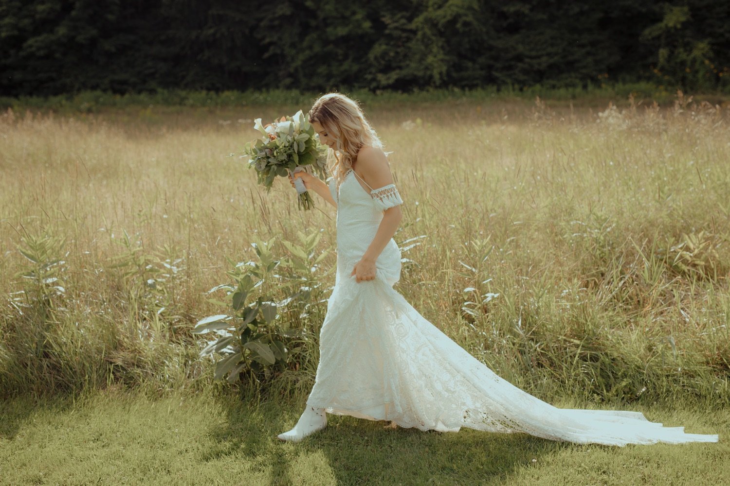 051_cameron-alexa-wedding-278_bride rue de seine wedding dress .jpg