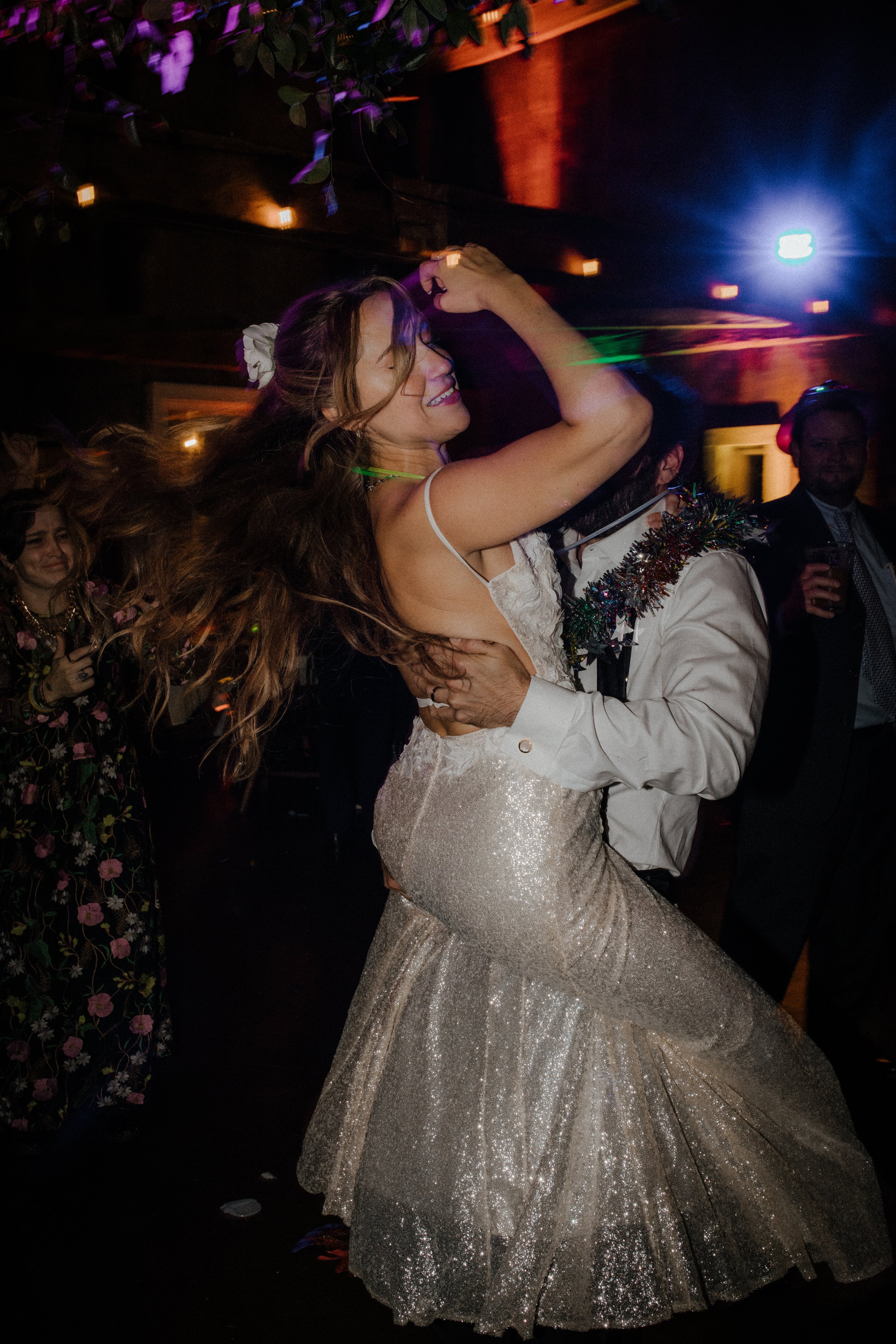 la-hora-loca-grafton-inn-wedding-1.jpg