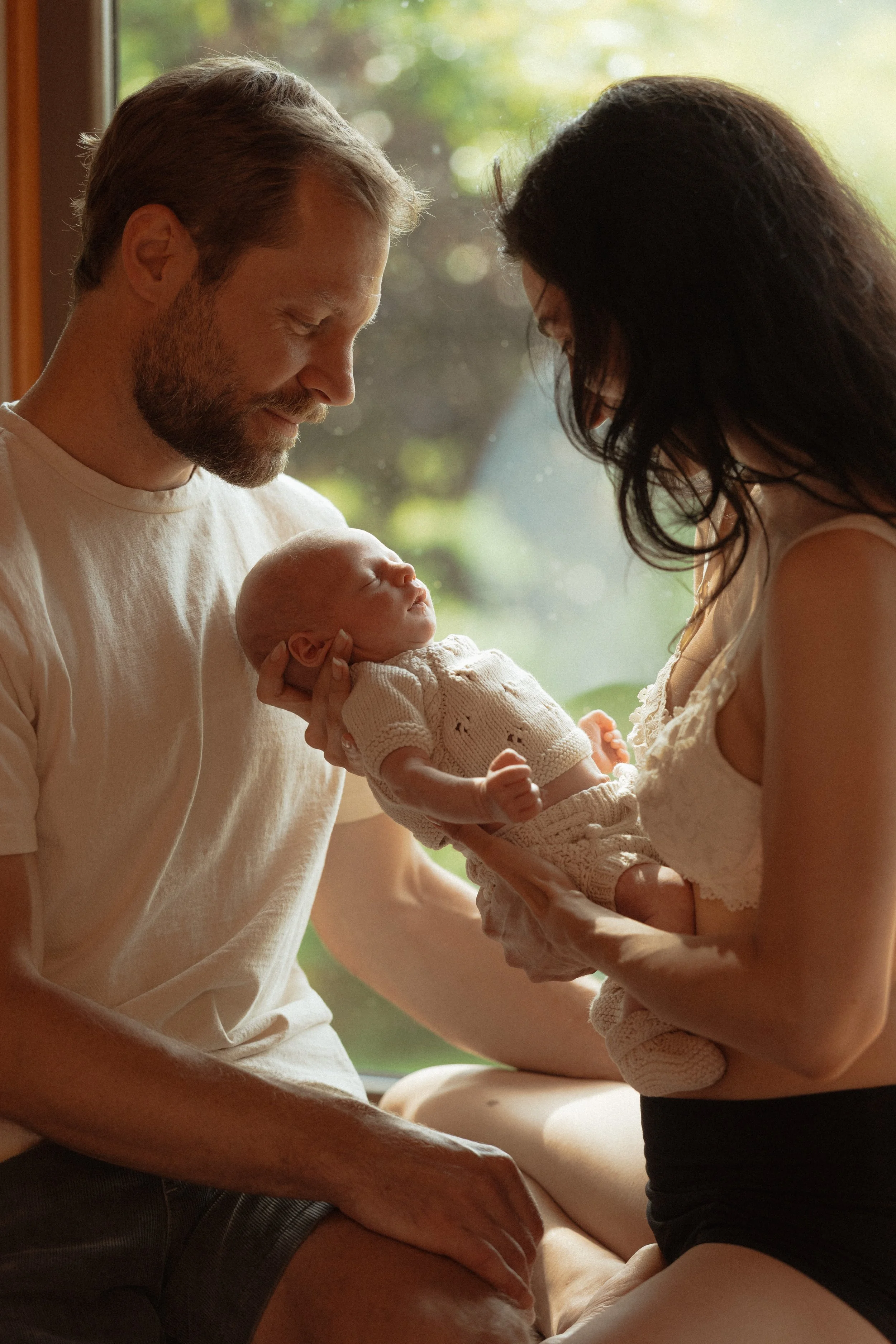 manchester-vermont-newborn-family-photographer-documentary-candid-1.jpg