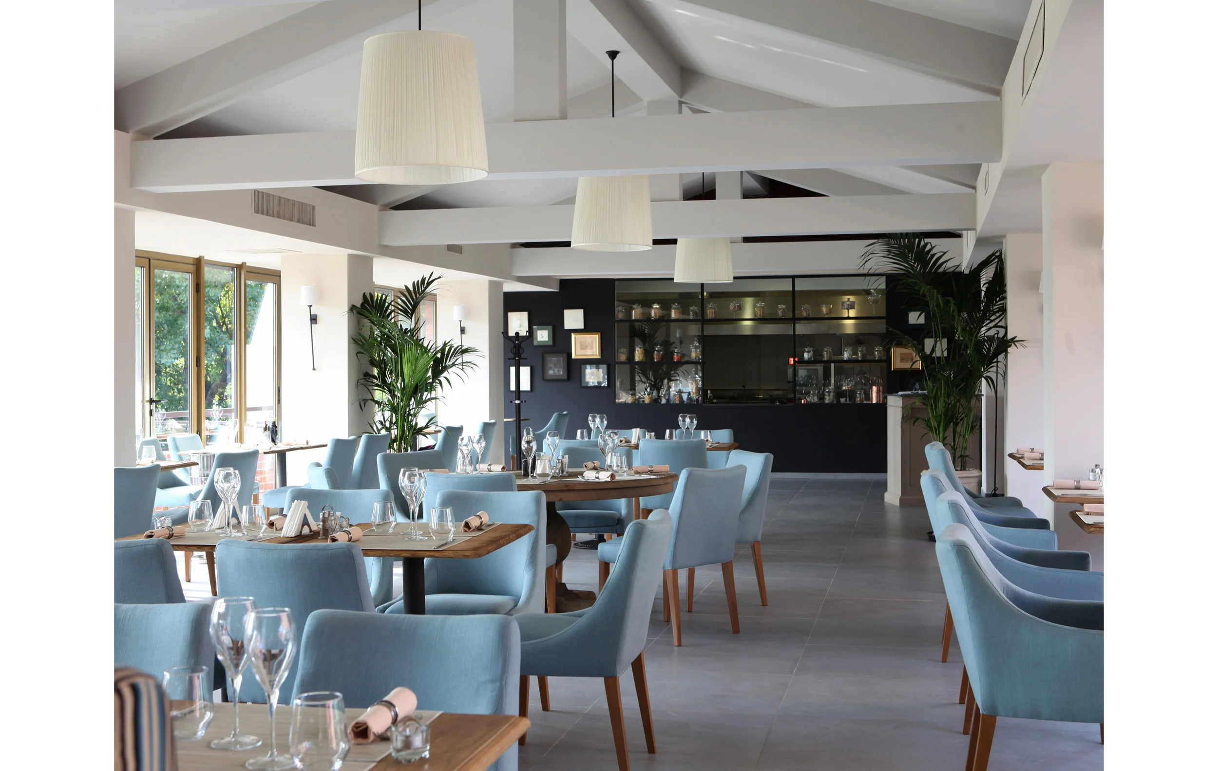 Make Over: From Breakfast Room to Bistro