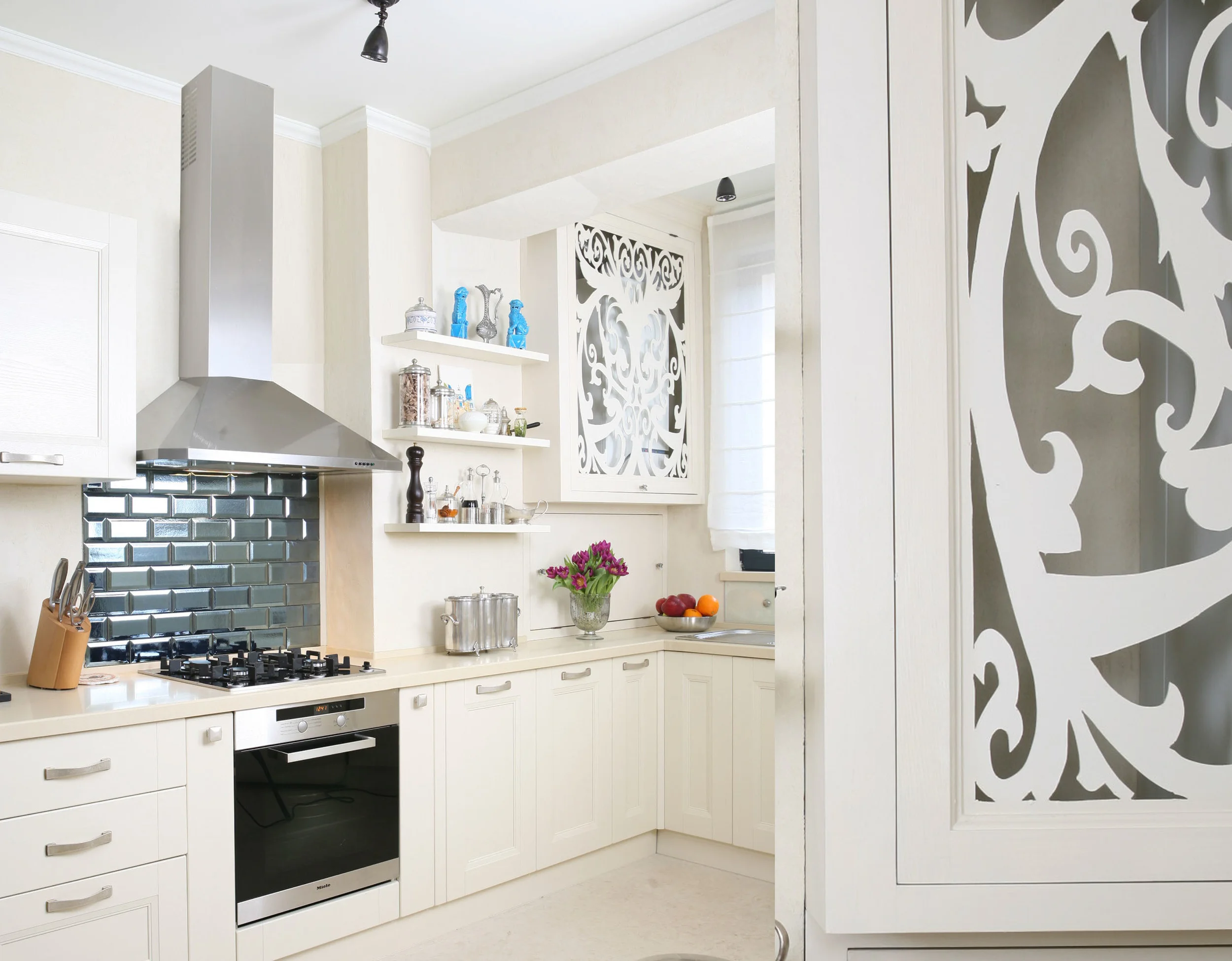 pictures Sorin Iacob - Casa Lux