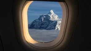 TIBET · De Ibiza al techo del mundo · Tráiler · Próximamente