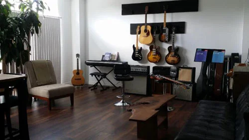 Whole Tone Guitar Studio