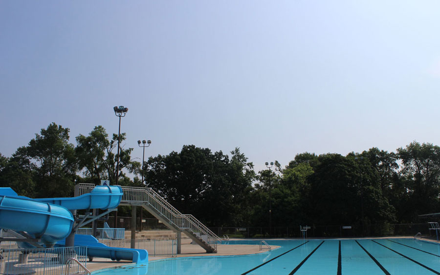 Outdoor swimming pools, wading pools opening this weekend across Toronto