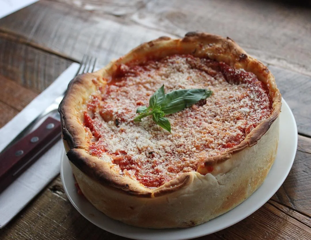 Double D's brings Chicago-style deep dish pizza to Toronto