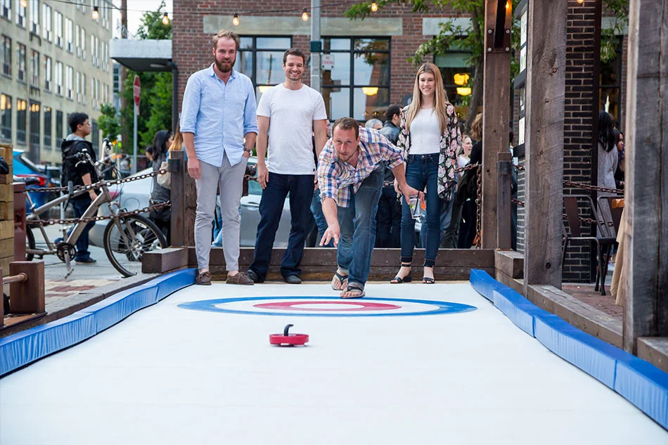 Dundas & Carlaw now has a curling sheet on its patio