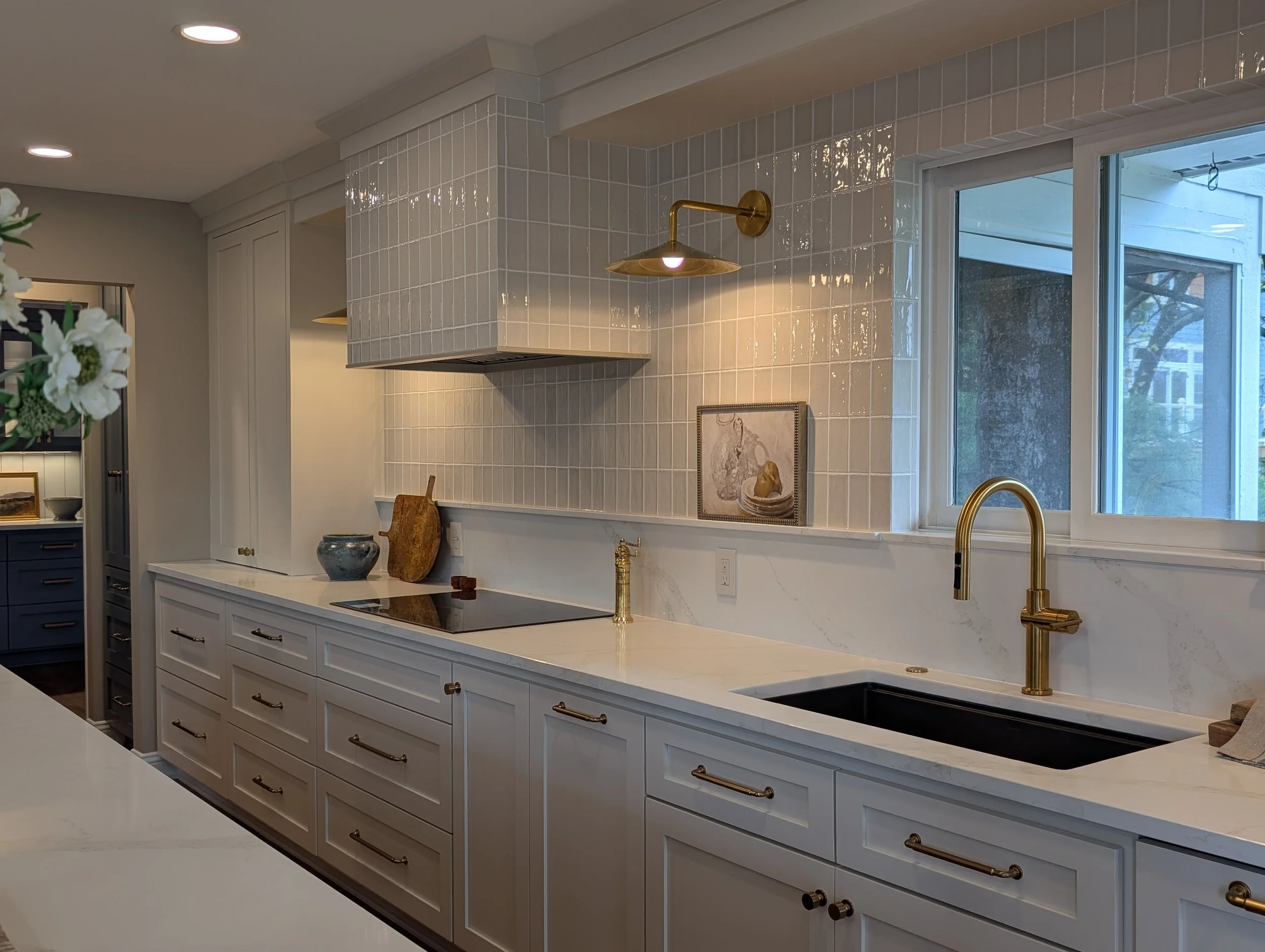 Kitchen 2.jpg