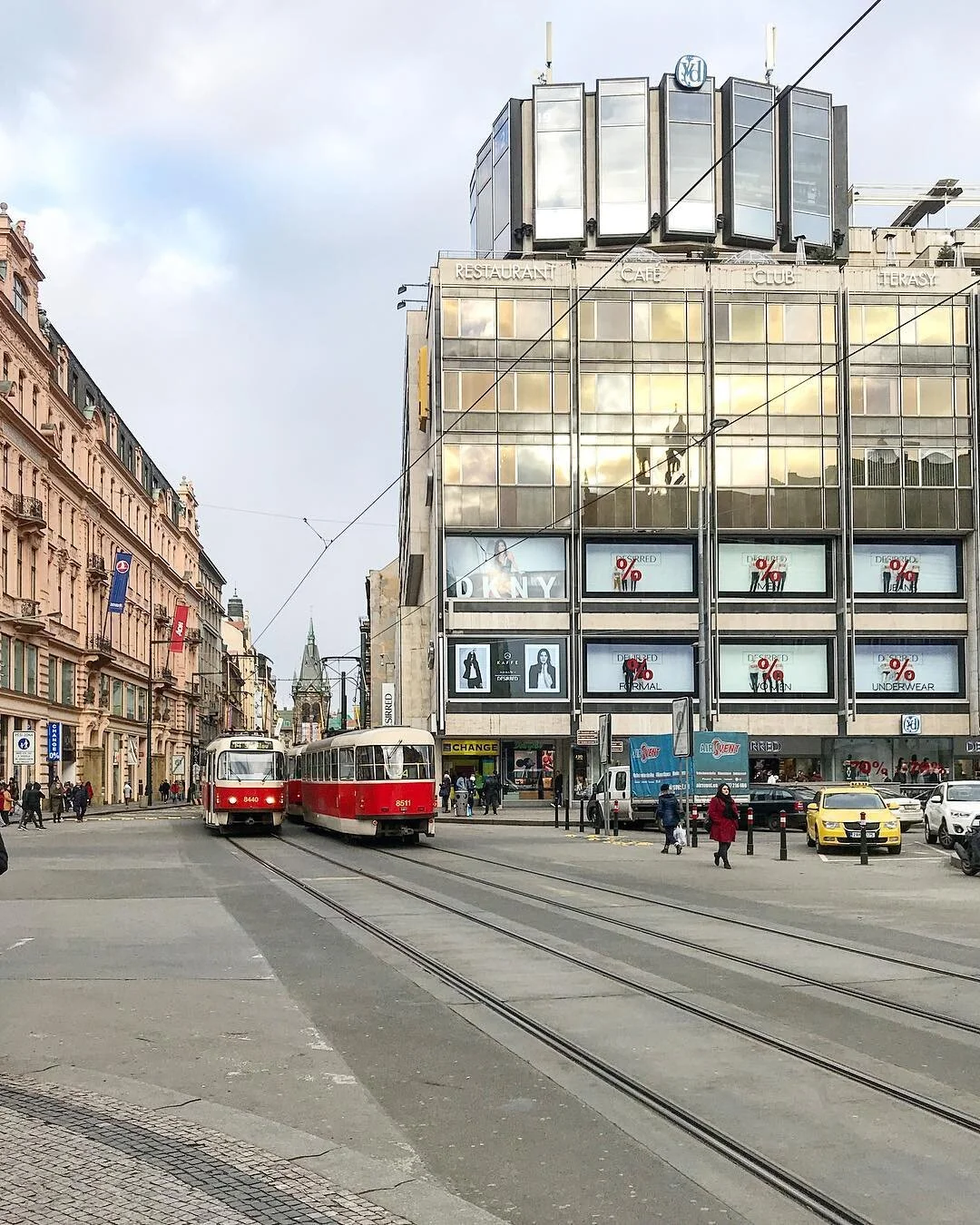 Street life | &bull;
.
.
#czechrepublic #prague #praha #streetscape #streetsineurope #plottingmywaythroughlife #outdoor #travel #wanderlust #cityscenes #cityscape #streets #trams #transportation