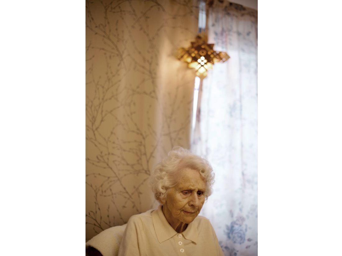 Aslaug Strandenæs at prayer