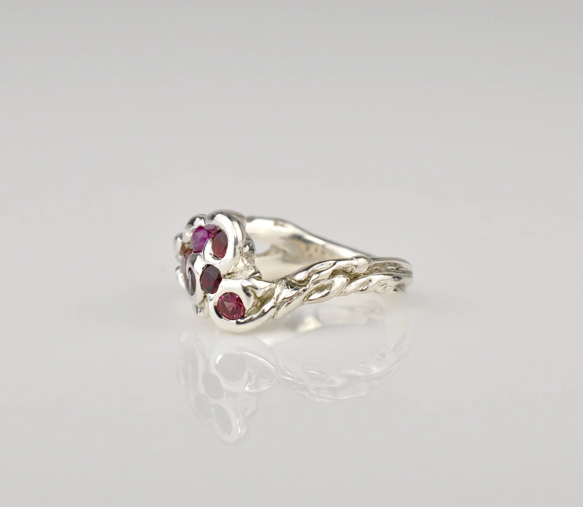 "Organika Leaf" Ring