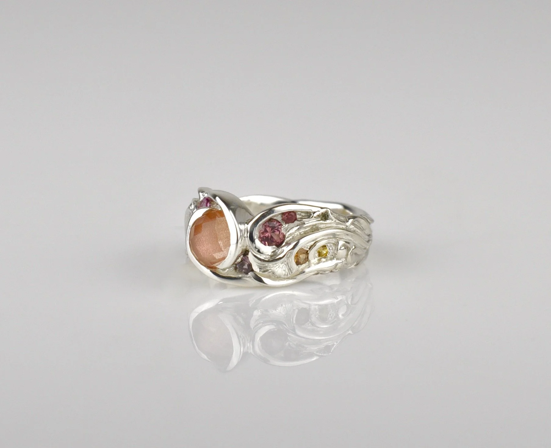 "Organika Vine" Ring