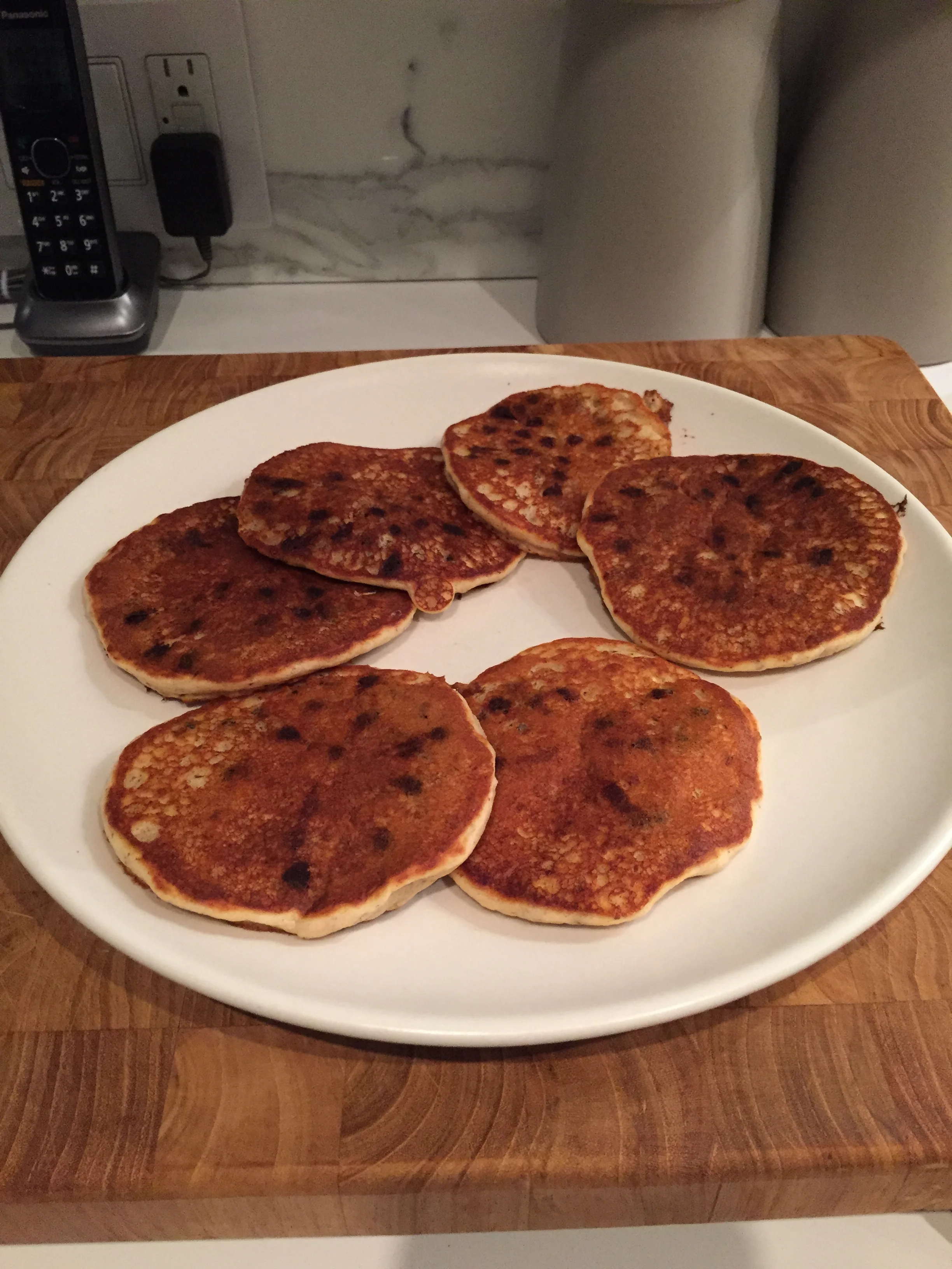 SUPER SIMPLE PANCAKES (Egg-free)