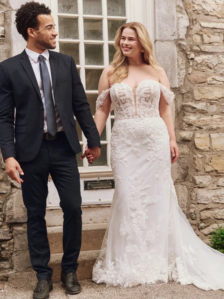 Rebecca-Ingram-Tegan-Fit-and-Flare-Wedding-Dress-25RK291A01-PROMO1-AI-Curve.jpg