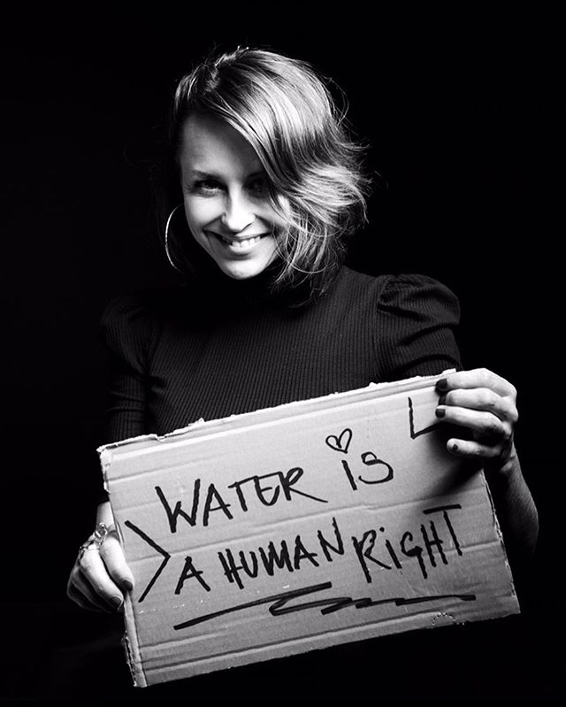Mit @vivaconagua_ch f&uuml;r Wasser f&uuml;r Alle! Jeder Mensch weltweit sollte Zugang zu sauberem Trinkwasser haben, denn #waterisahumanright ! Werde Wasserspender/in und unterst&uuml;tze #vivaconaguaschweiz #allef&uuml;rwasser #wasserf&uuml;ralle
F