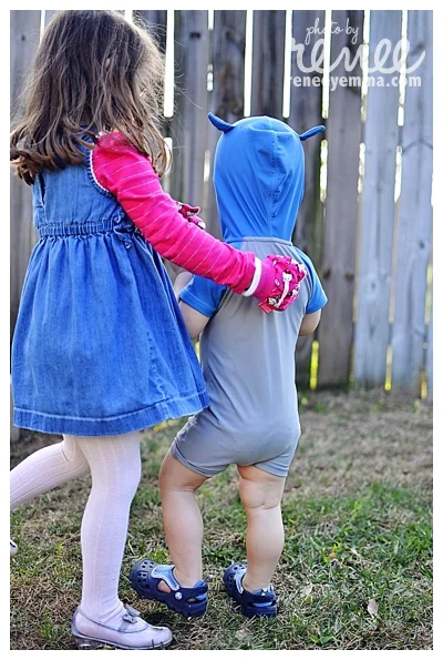 A Sibling Hug + Kiss Is All Ya Need