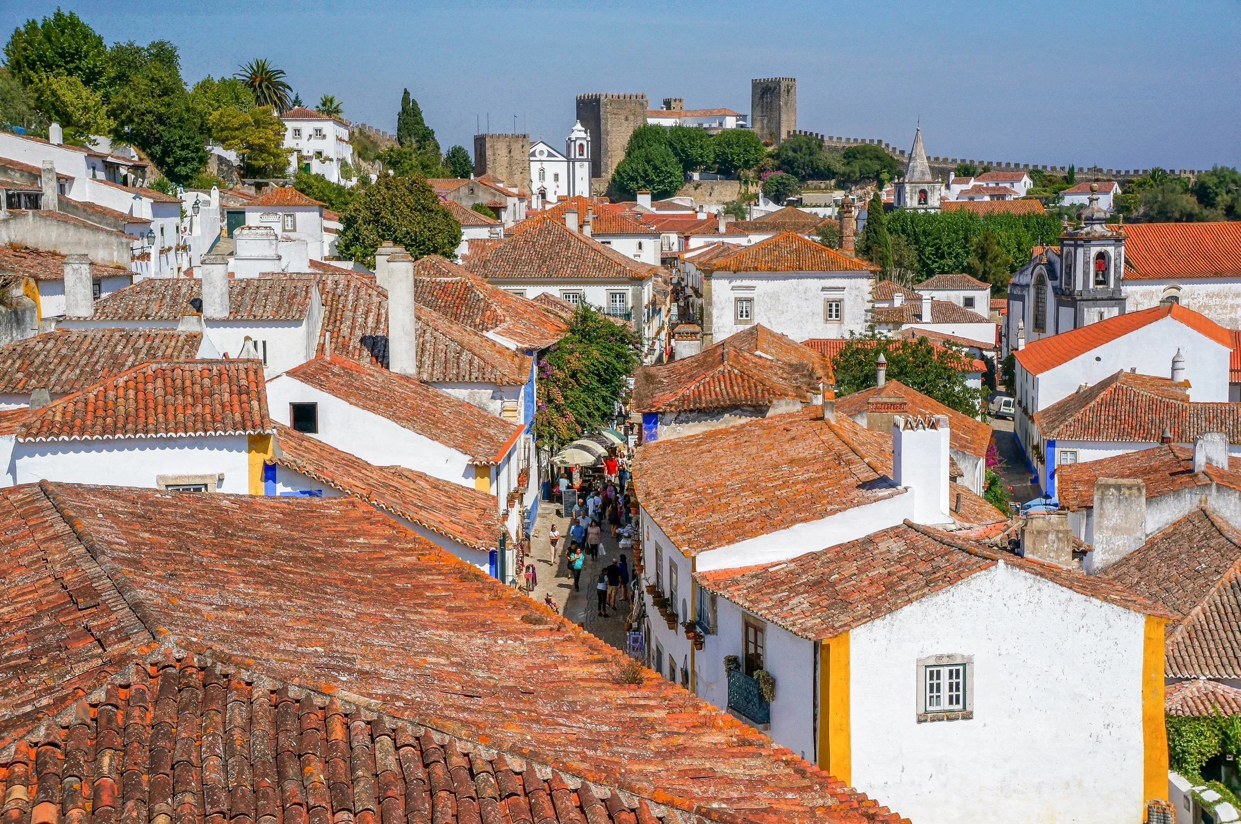 Exploring the Walled Town of Óbidos and Coastal Peniche