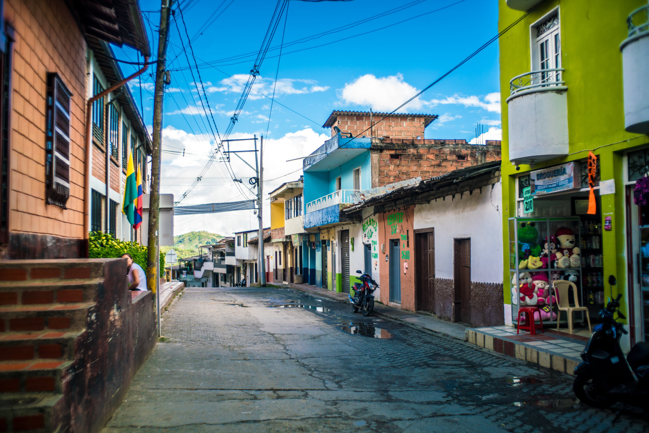 city street in Colombia (Copy)