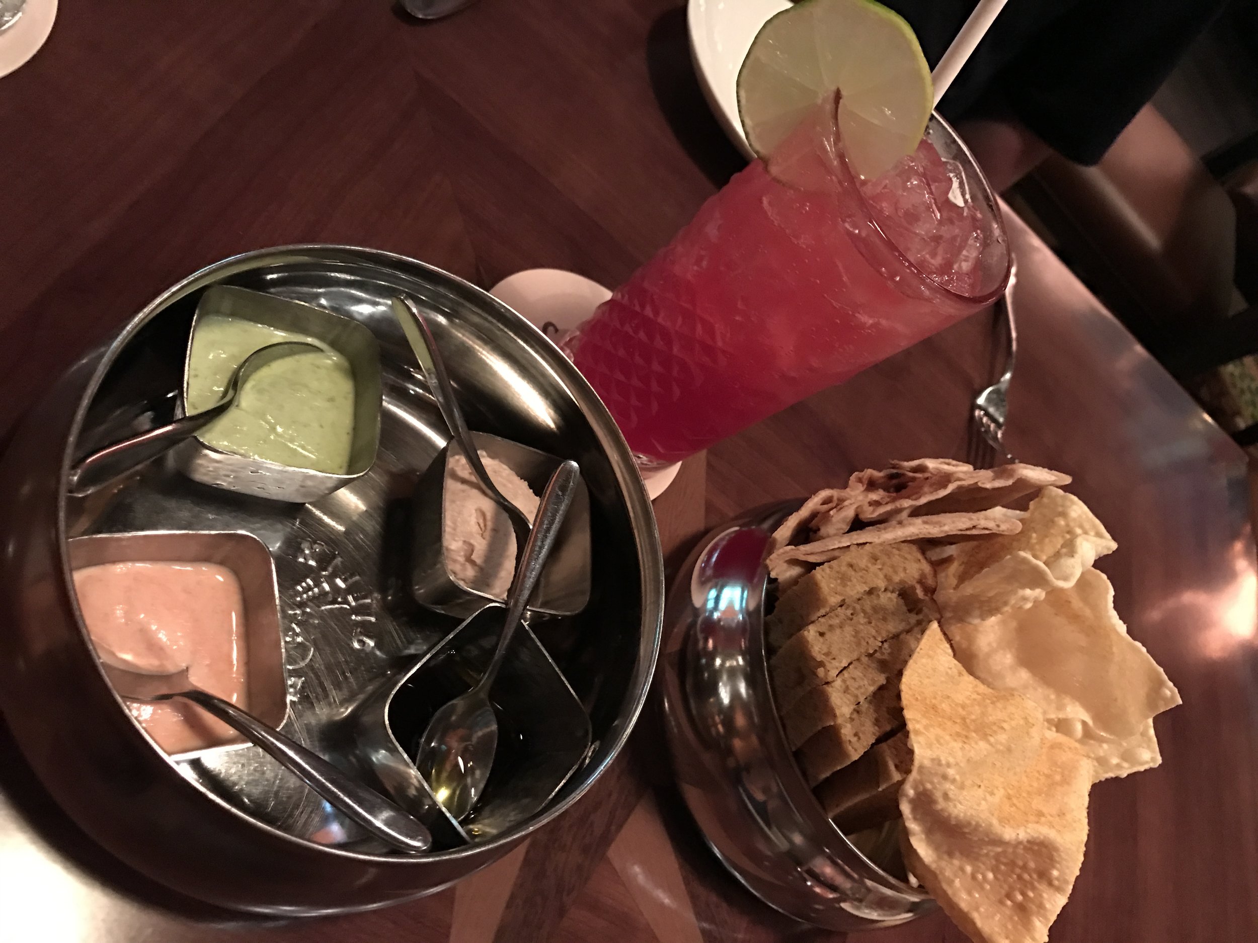 Bread service and the hibiscus henna drink