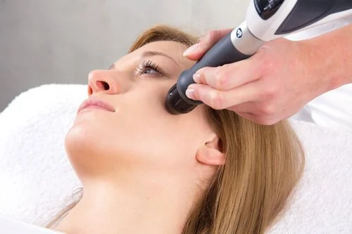Acoustic-Wave-Therapy-Wrinkles-11.jpeg