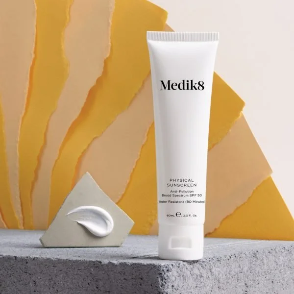medik8-physical-sunscreen-3-e1678947079409-600x600.jpeg