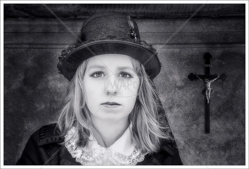 Tristesse Des Jeunes by Jon Baker - C (Adv mono)