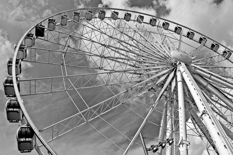  Big Wheel by Peter Hodgkison - C (Int mono) 