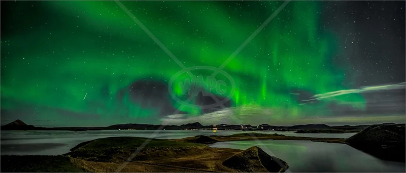 Myvatn Aurora by Calvin Downes - HC (PDI)