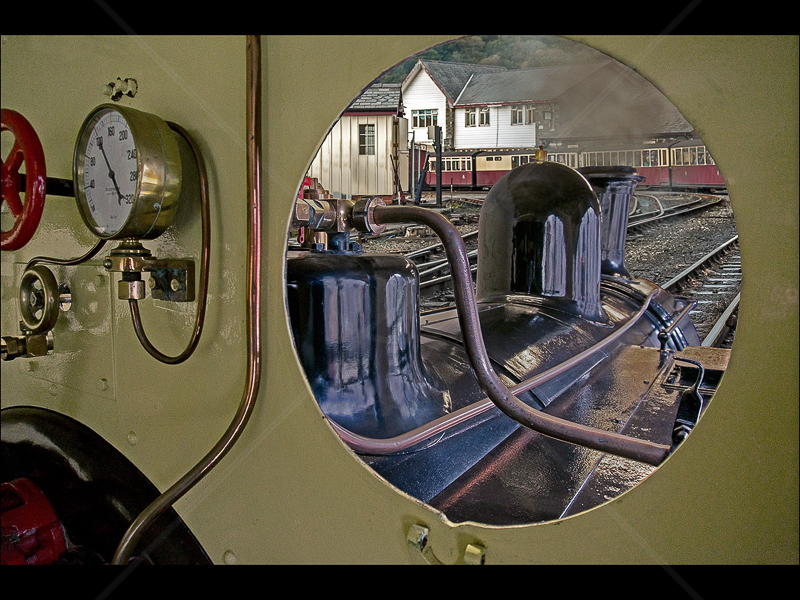Footplate by Howard Holden - 1st (Int col)