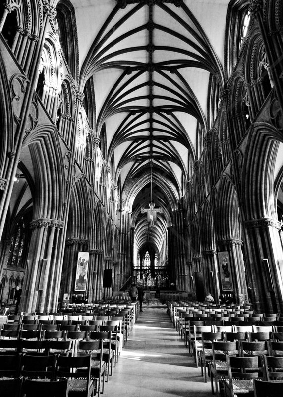  Lichfield Cathedral by Ian Burton - C (Int mono) 