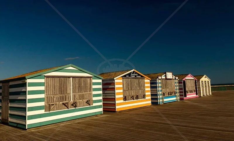  Beach Hut by Verity Gray - 1st Int (Col) 