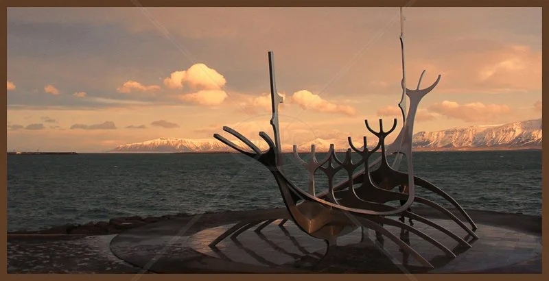  Icelandic Sculpture by Robert Morse - 3rd (Int Col Print) 