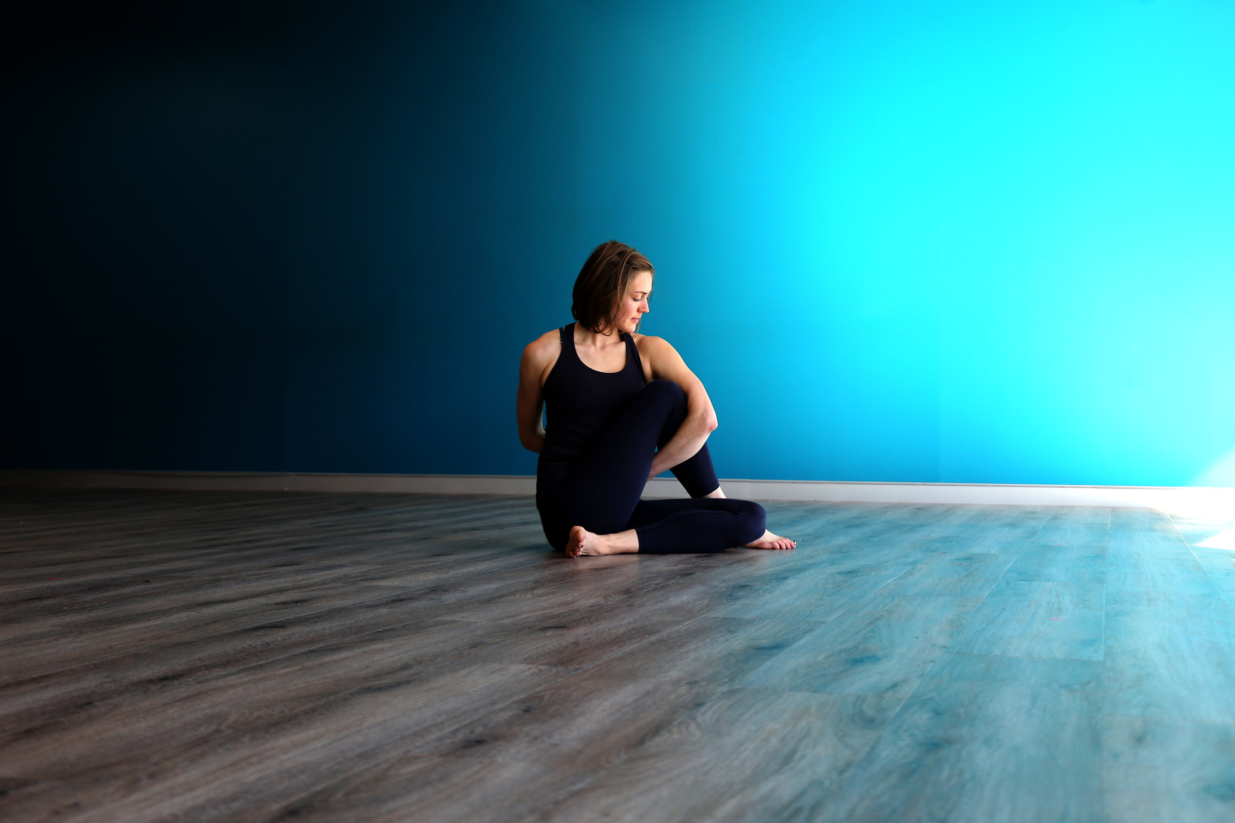 Alex Bound Seated Twist 2.jpg