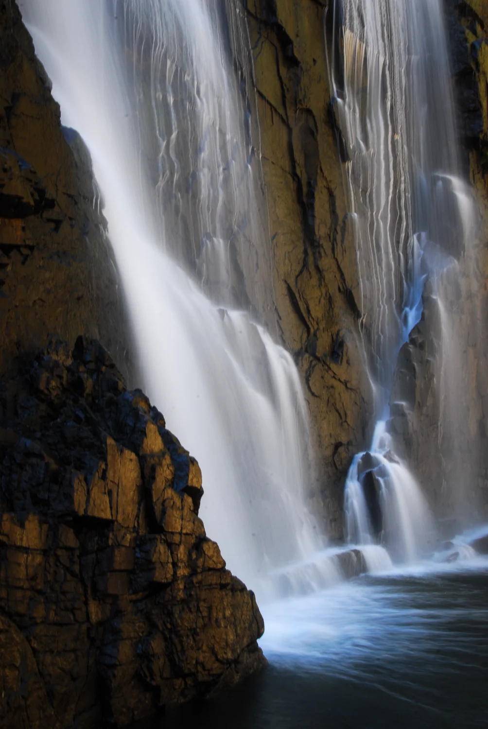 LONR - waterfall-7.jpg