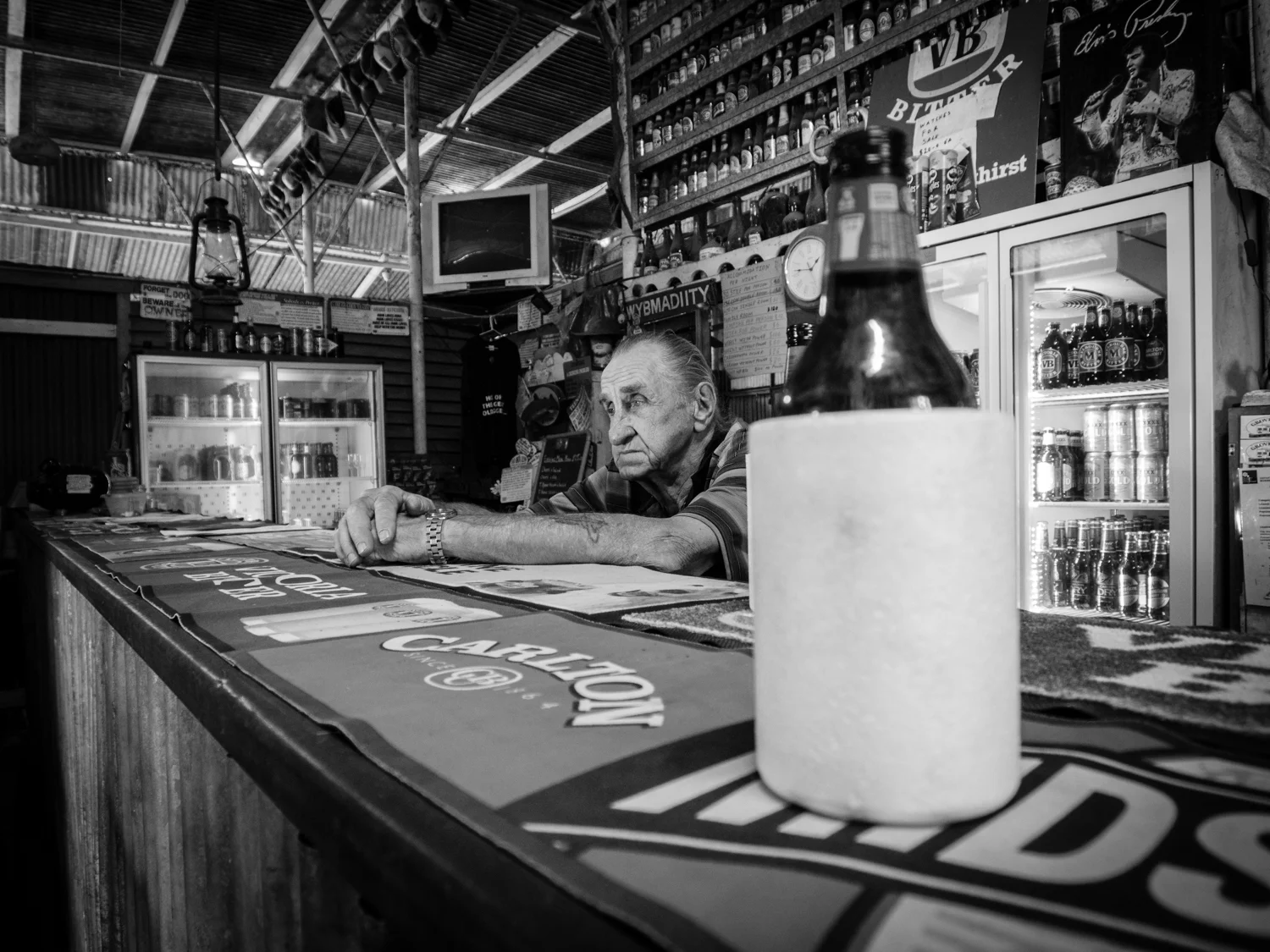 LONR - blackwhite-22.jpg