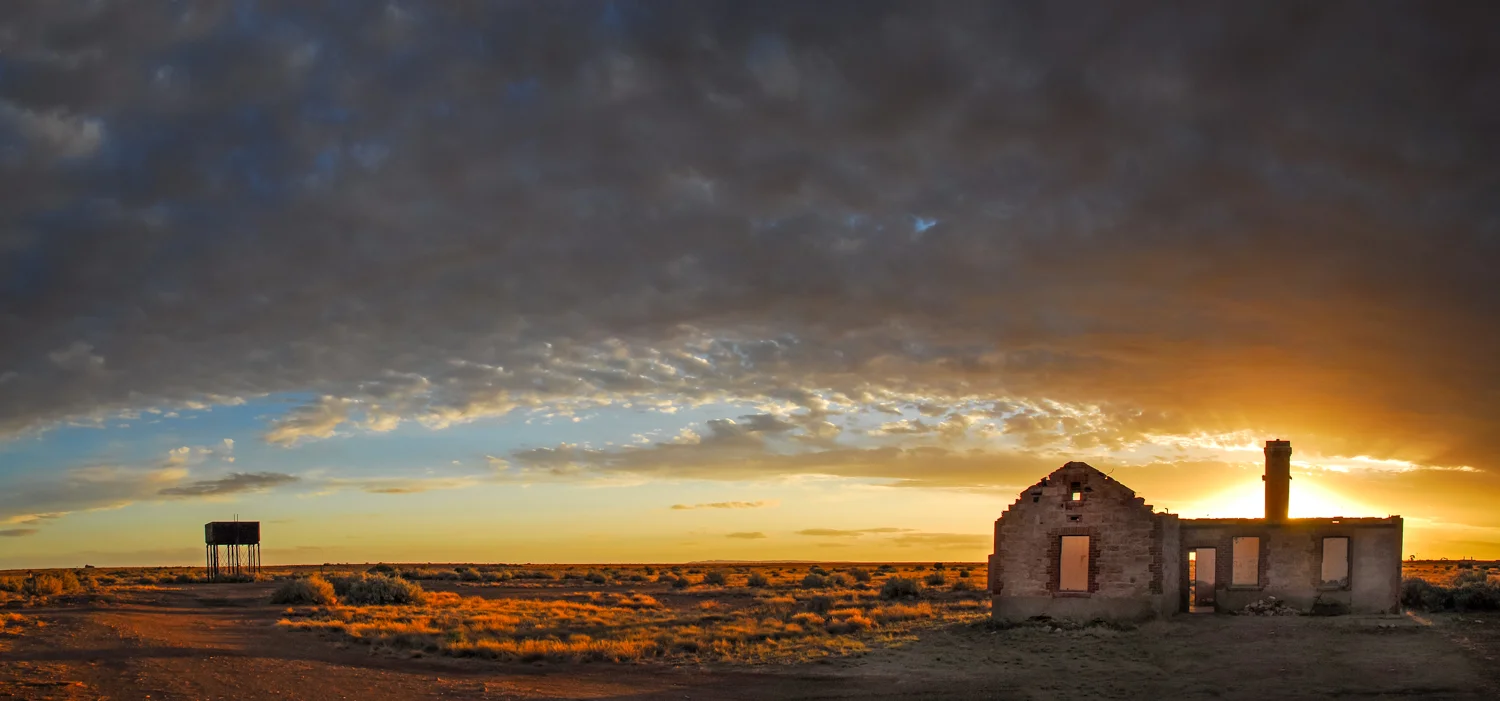 LONR - pano-12.jpg