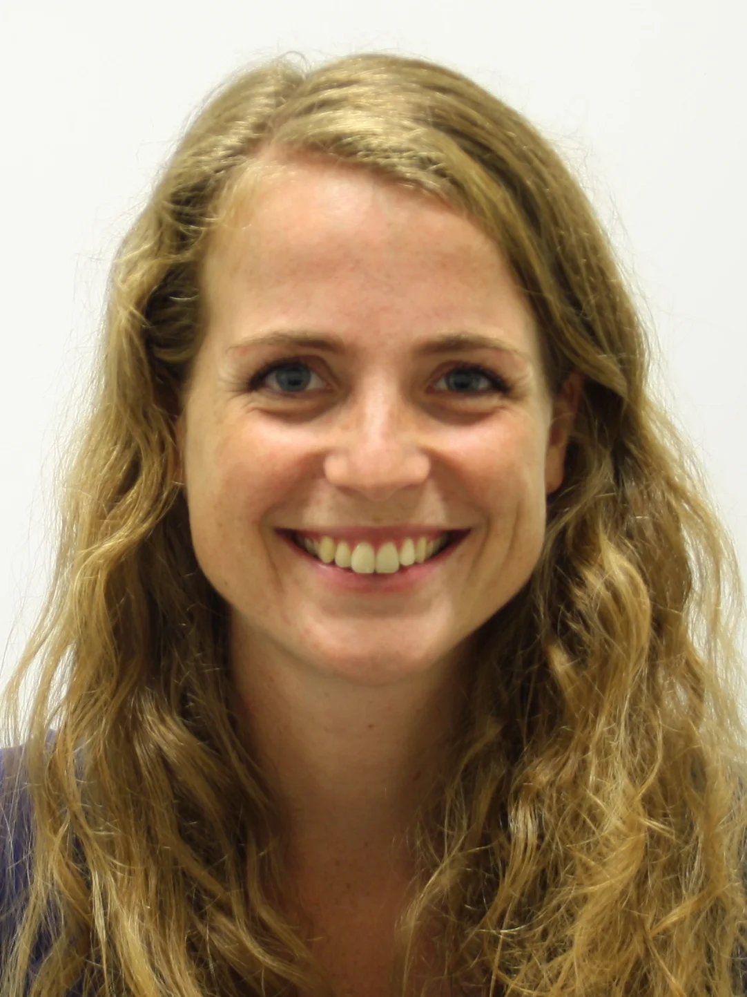 Loes Abrahams, M.S.