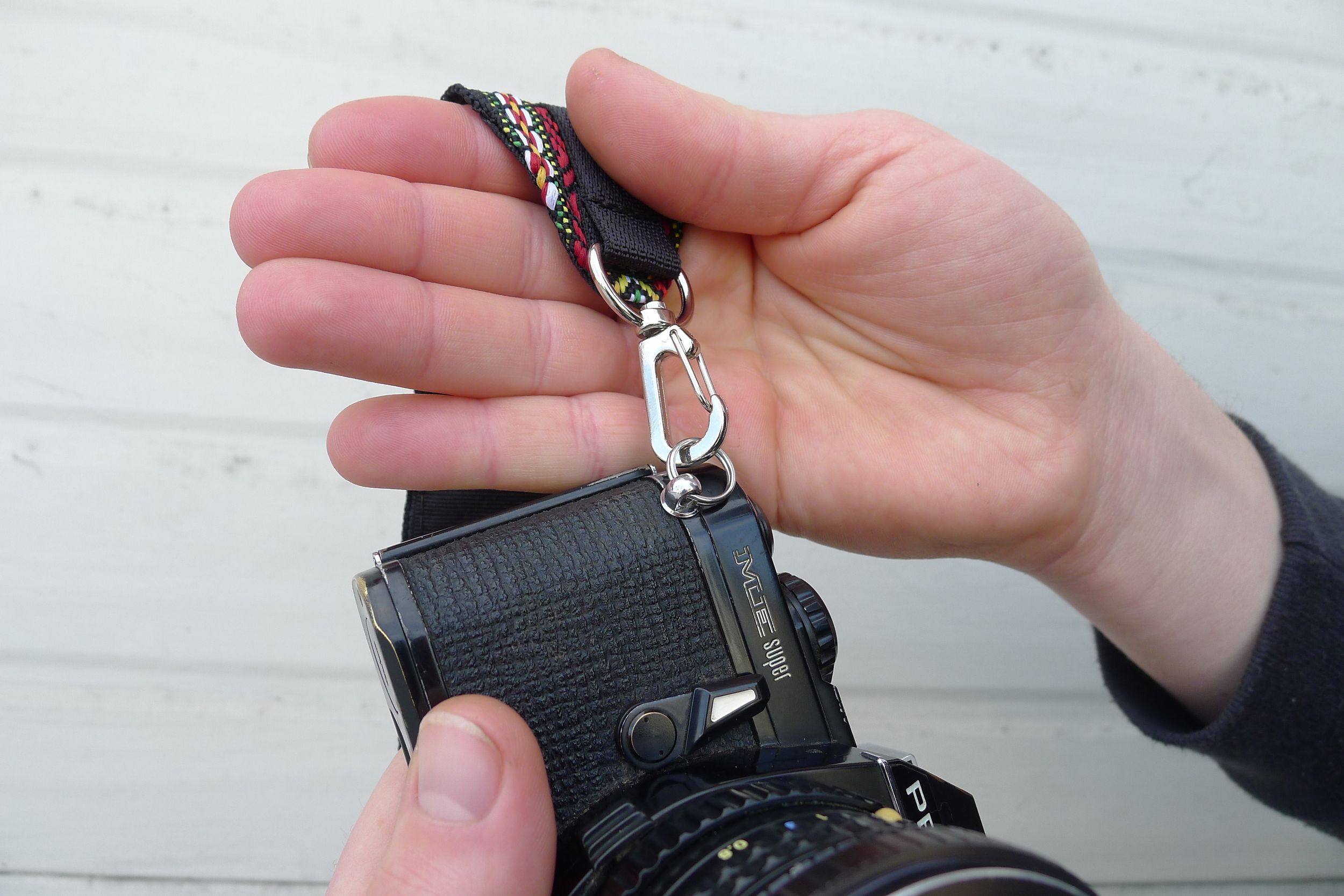 Attach metal snap hooks to cord loop or key rings