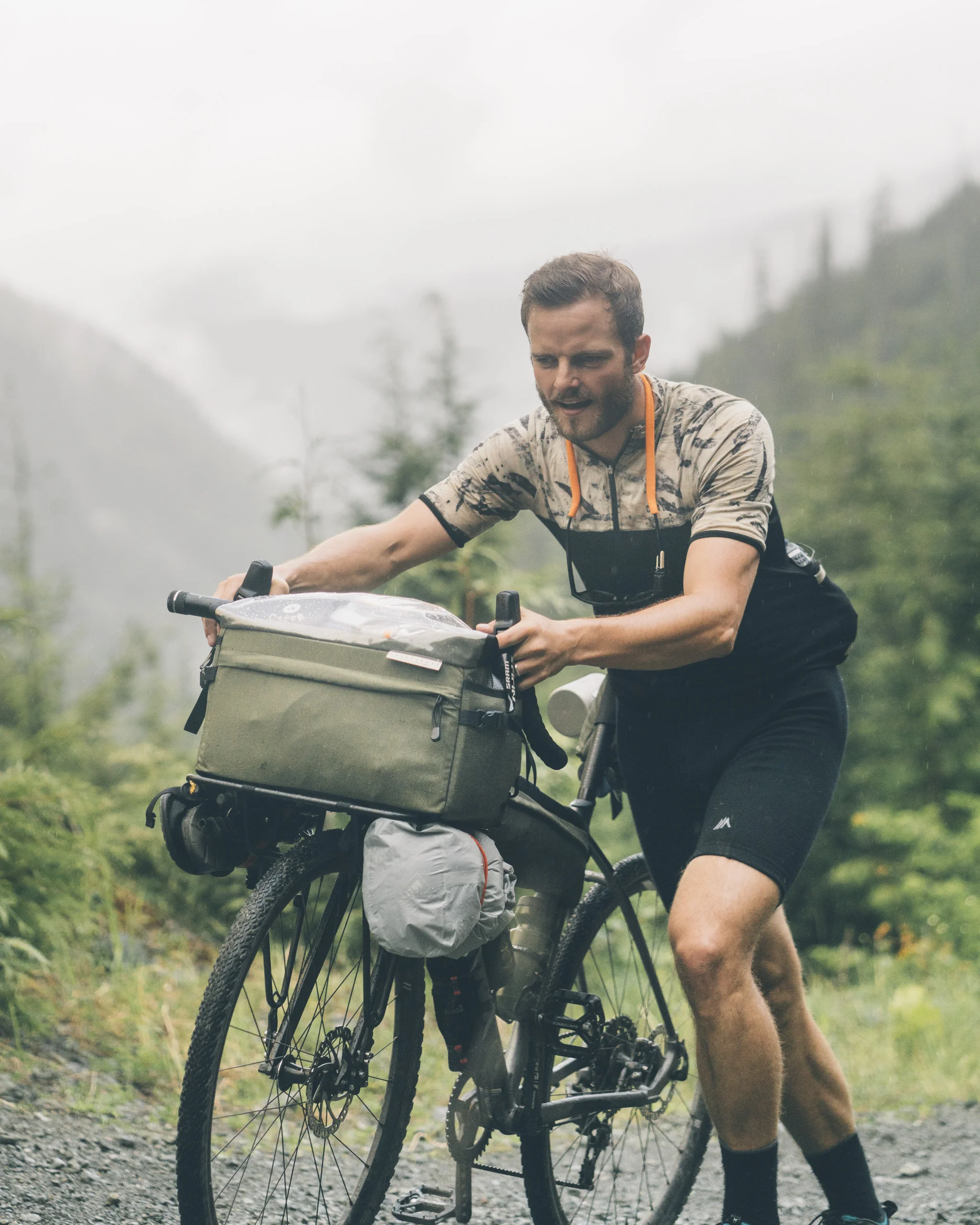 Bikepacking-VanIsland-JohnsonStudios-201806-71.jpg