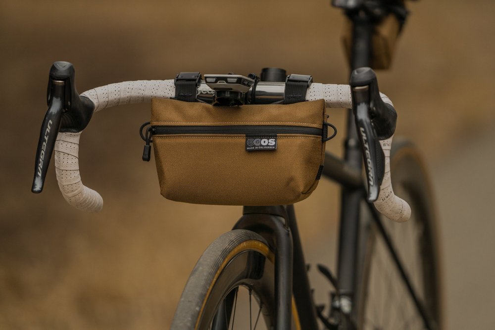 *OUTER SHELL ADVENTURE* drawcord handlebar bag (graphite）