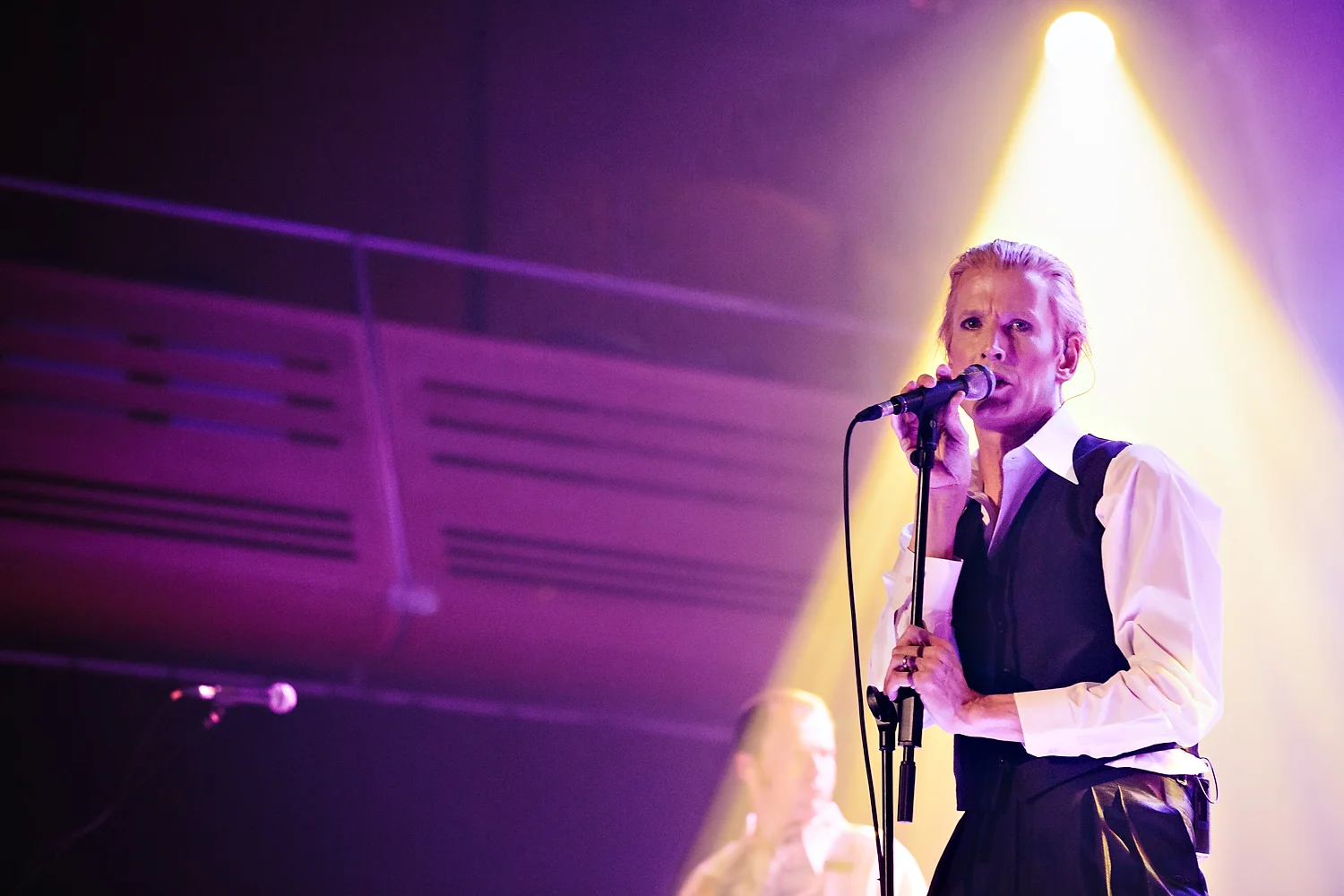 DavidLive Bury Apex 160416 web res final-145_.jpg