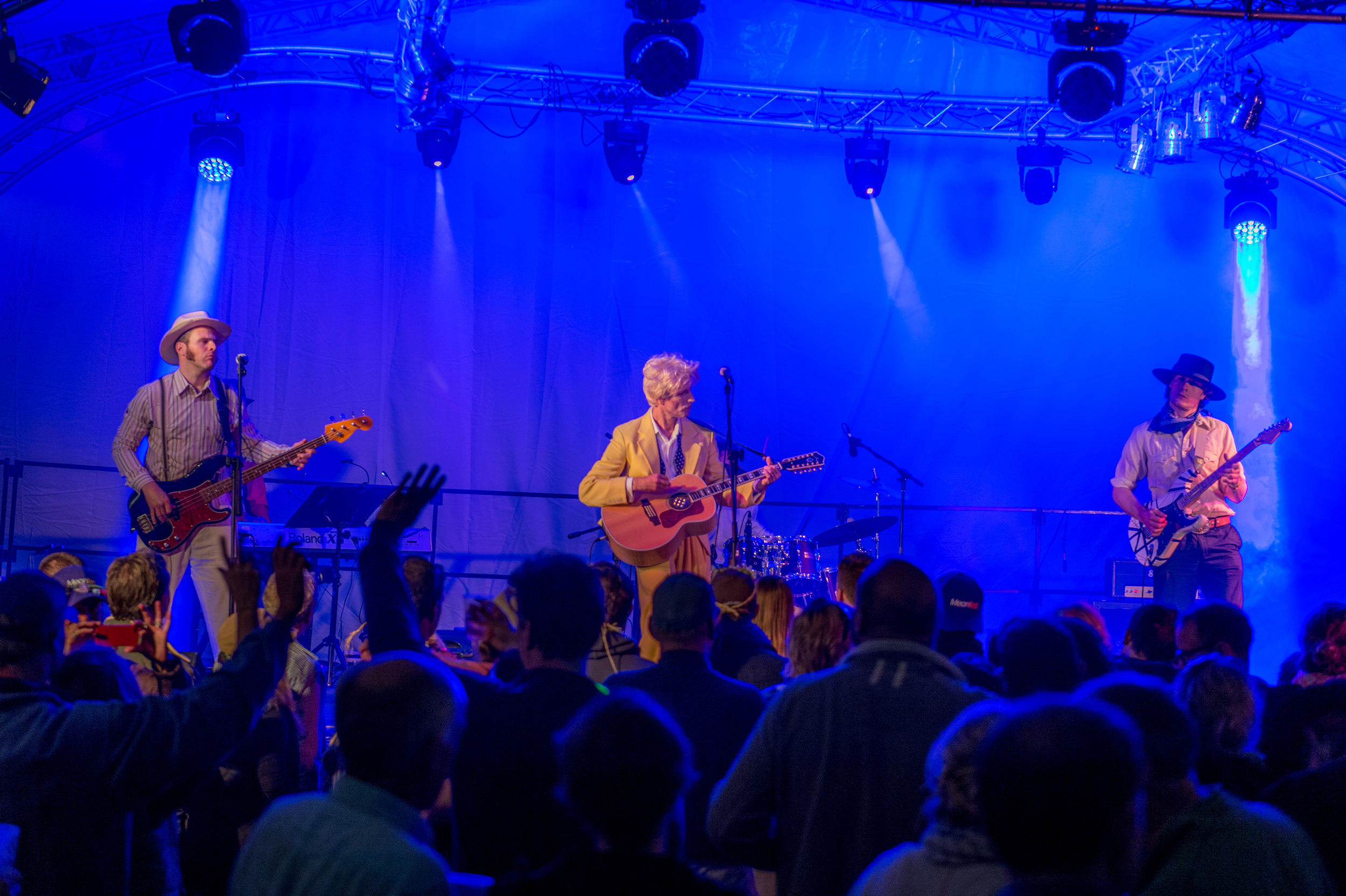 MeonFest 2016 041-(ZF-1370-69116-1-009).jpg