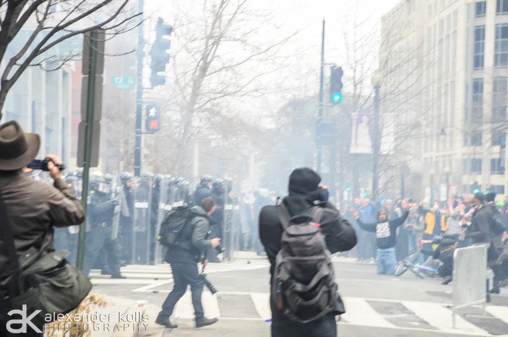 Many began to take passive stances to try and deescalate the situation