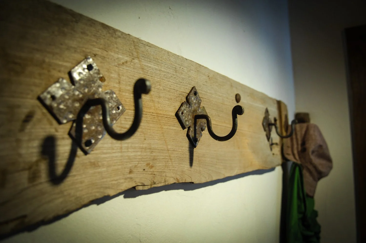 ags-chalet-12-hooks.jpg