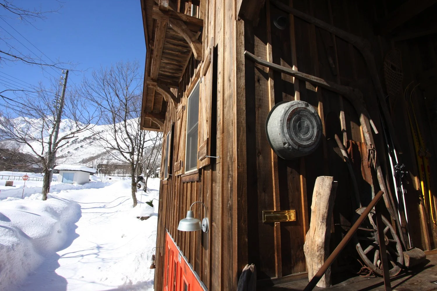 ags-chalet-30-exterior.jpg