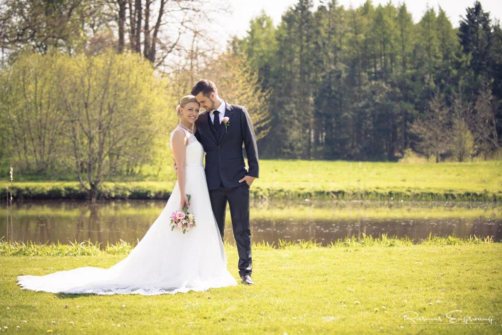 Aggersvold-Bryllup-Jyderup-bryllupsfotograf-121.jpg