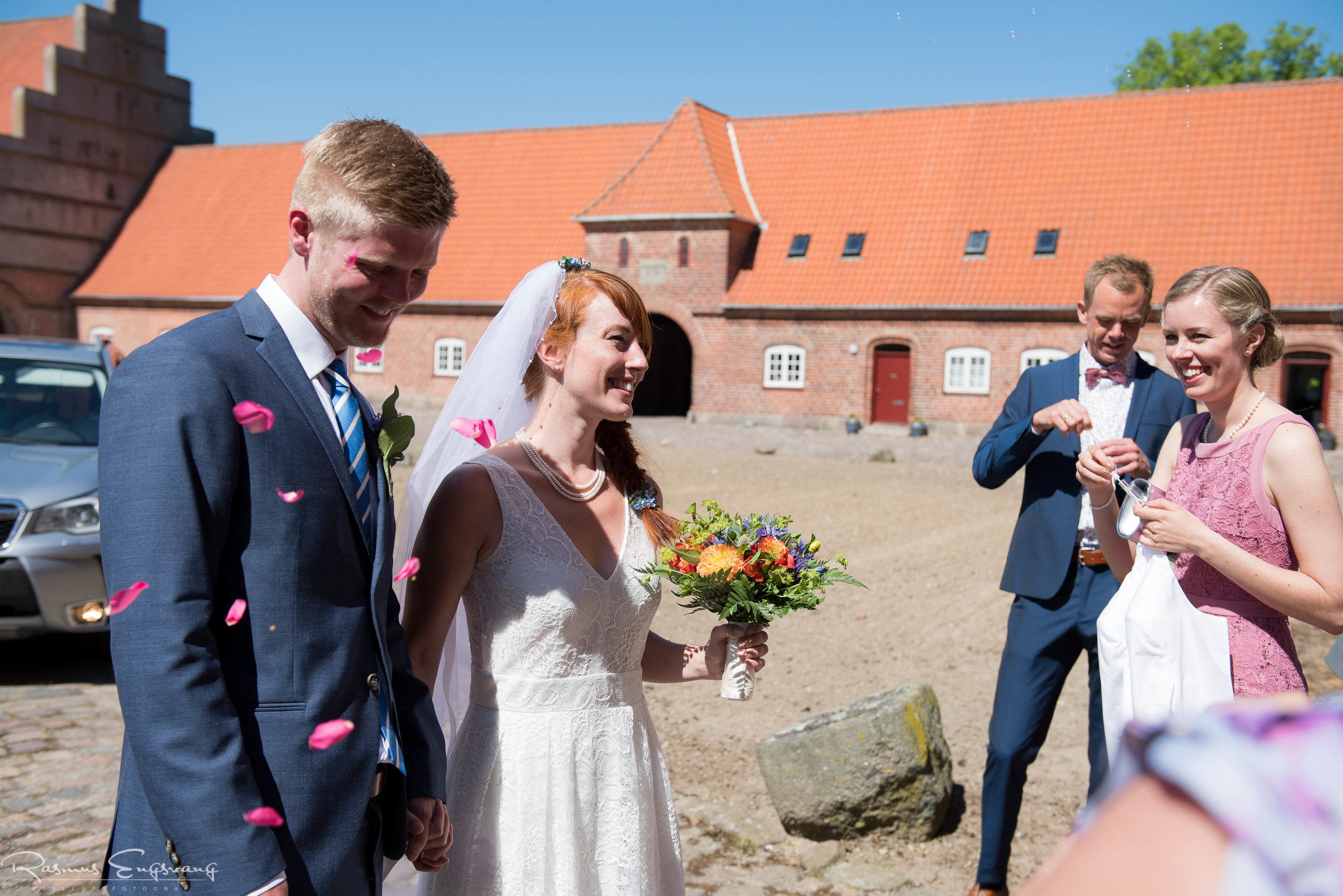 Bryllupsfotograf-Holsteinborg-Slotskirke-Sjælland-109.jpg