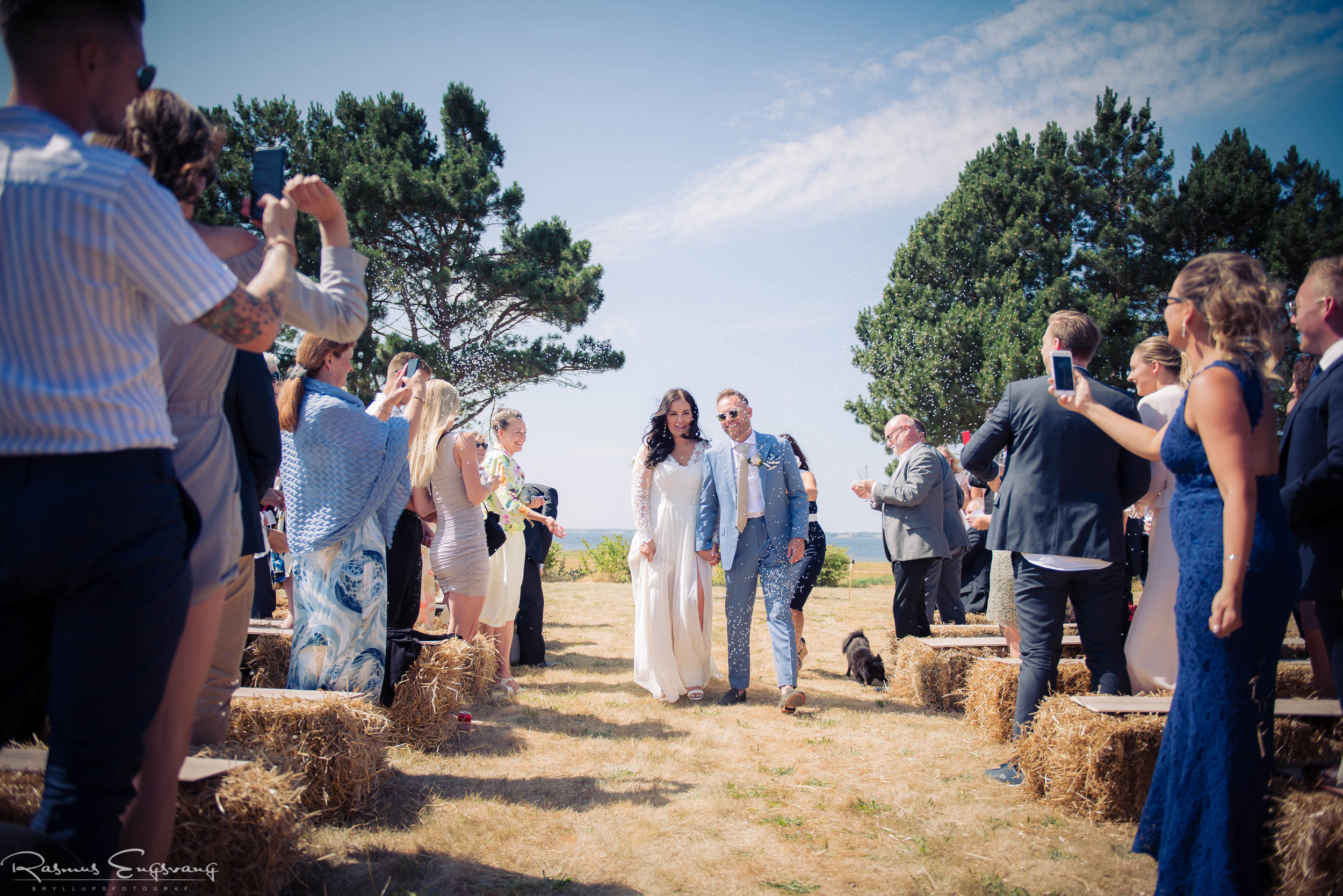 Bryllupsfotograf_Roskilde_Fjord_Bryllup_Udendørs-124.jpg