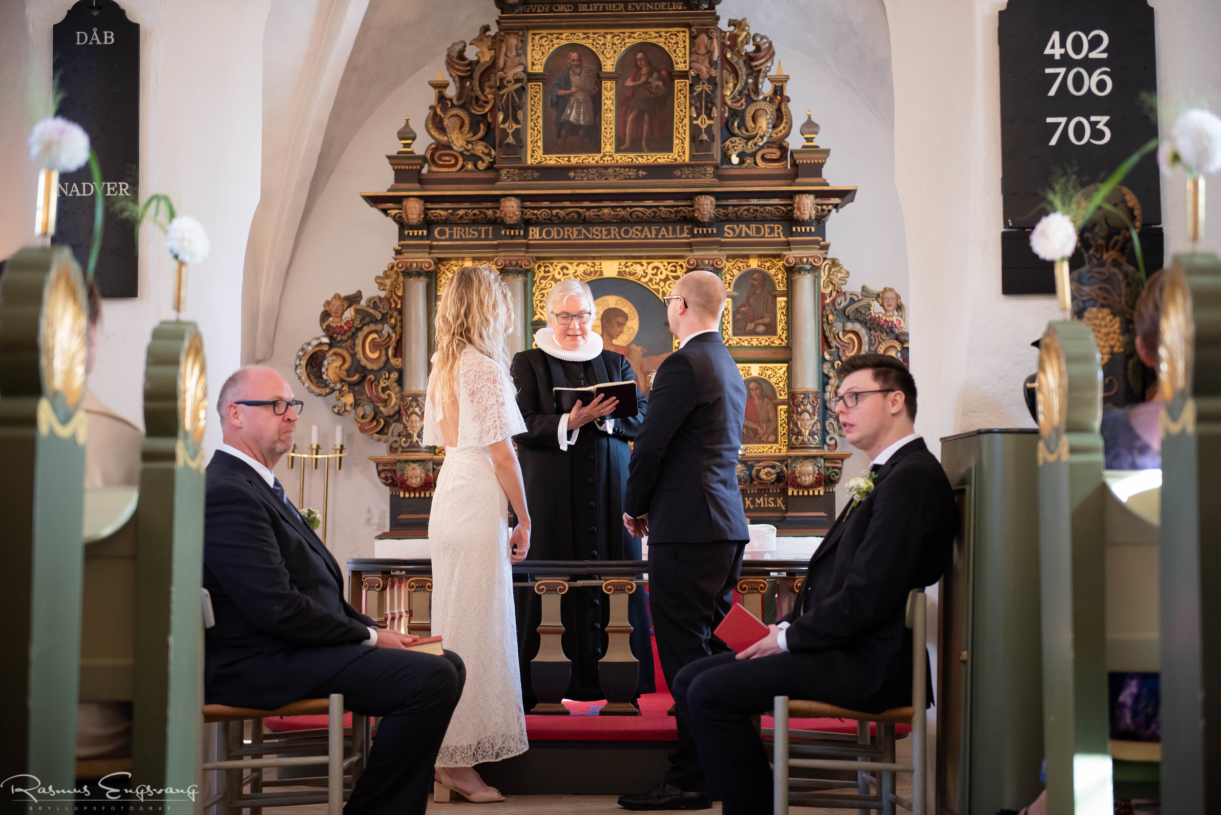 Tunegård_Bryllup_Bryllupsfotograf_Sjælland_Tune_Kirke-110.jpg